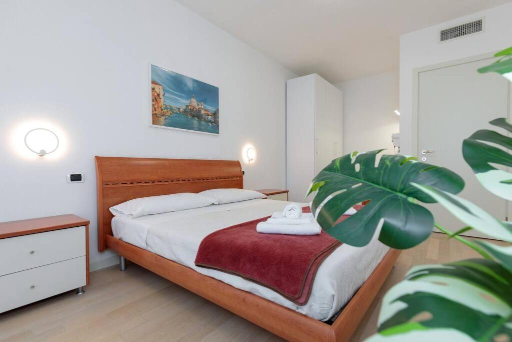 10 Min From Venice Free Garage Lovely Flat Mestre Exterior photo